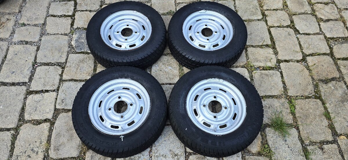 Zimní sada Škoda 105,13",4x130,4,5x13"-165/80/13 - pošlu