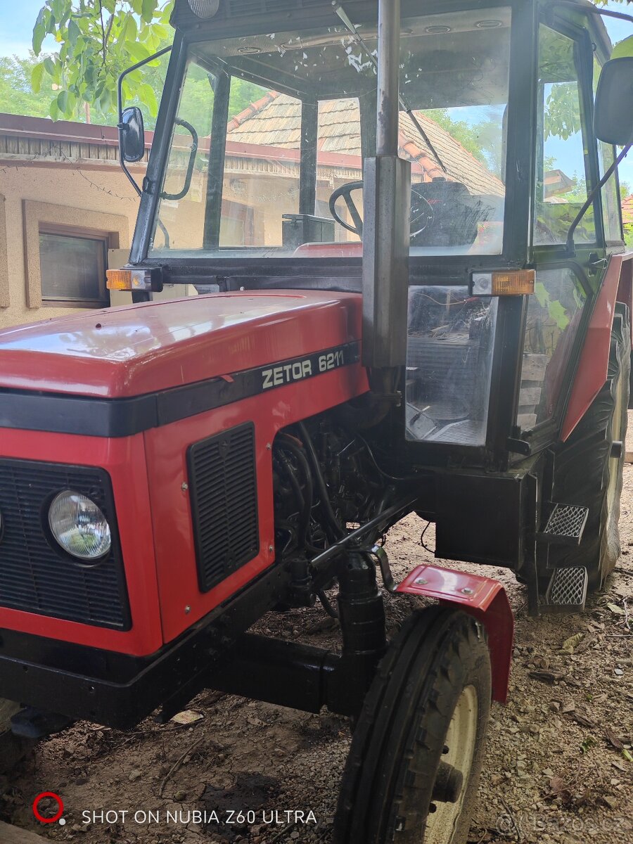 Traktor  Z 6011