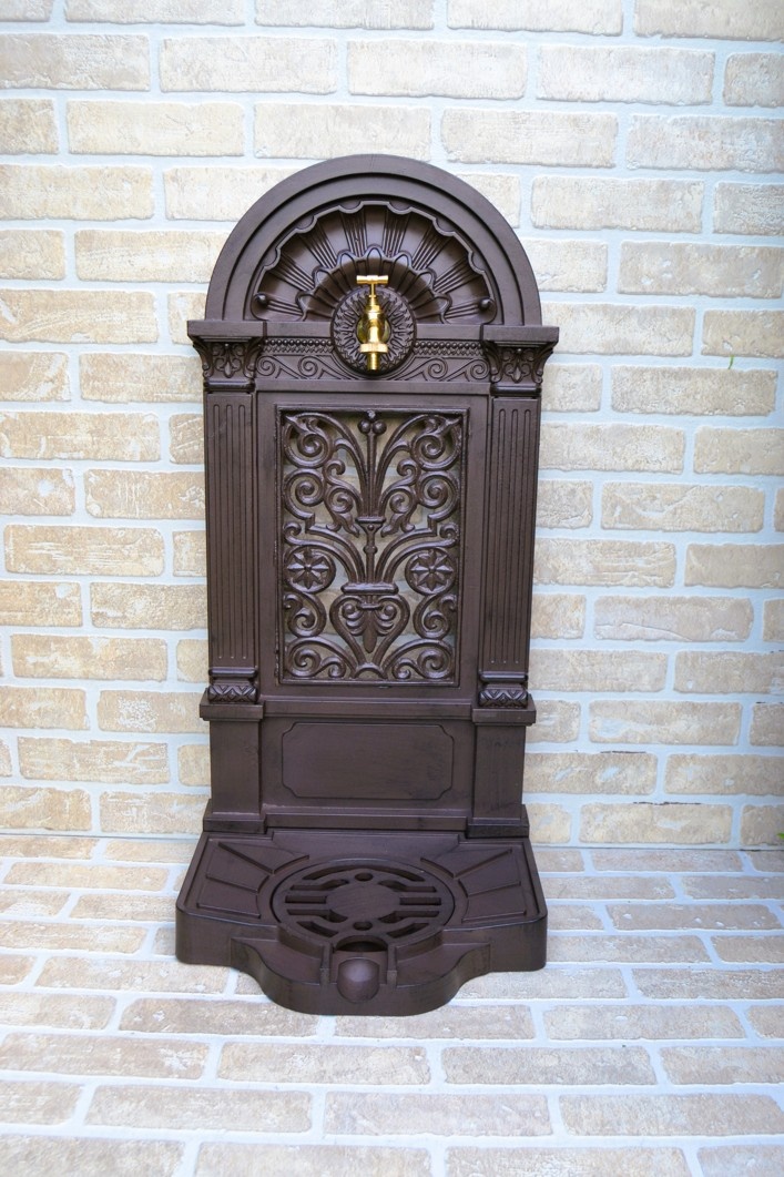 Zahradní kovová výlevka - kašna 82 cm - hnědá AKCE