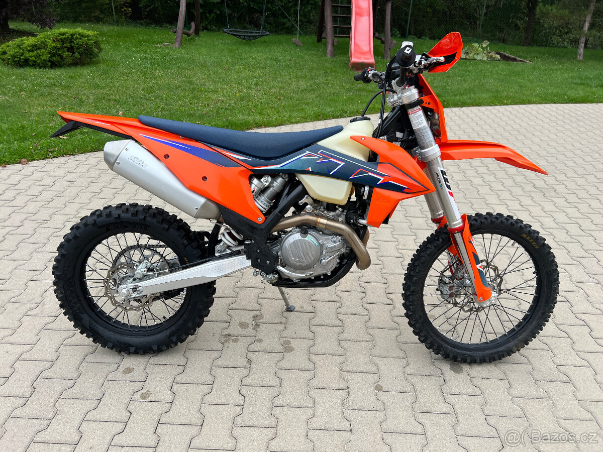 KTM 450 EXC-F rv.2022 1 majitel. stav nového stroje 51 mth