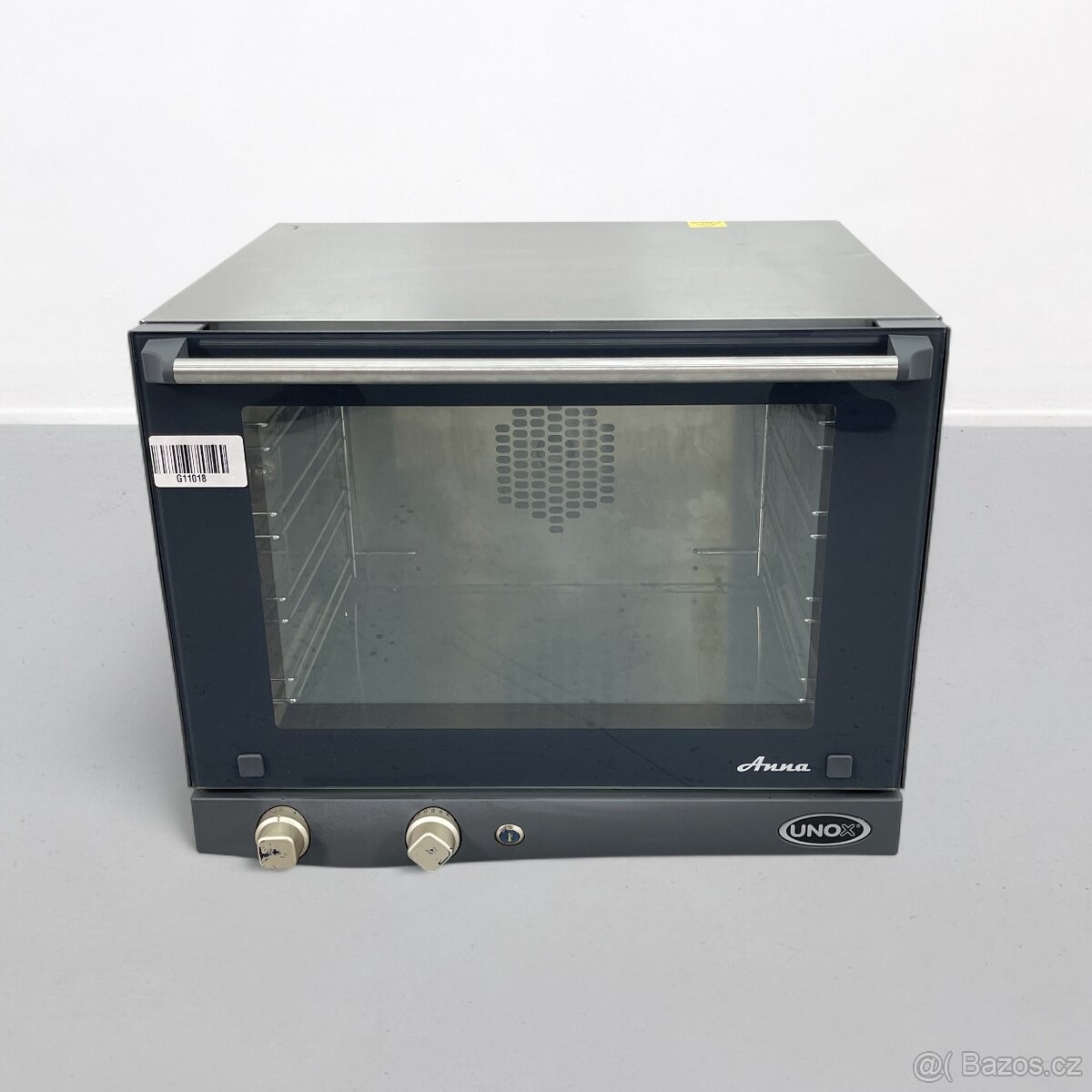 Horkovzdušná trouba Unox XF023