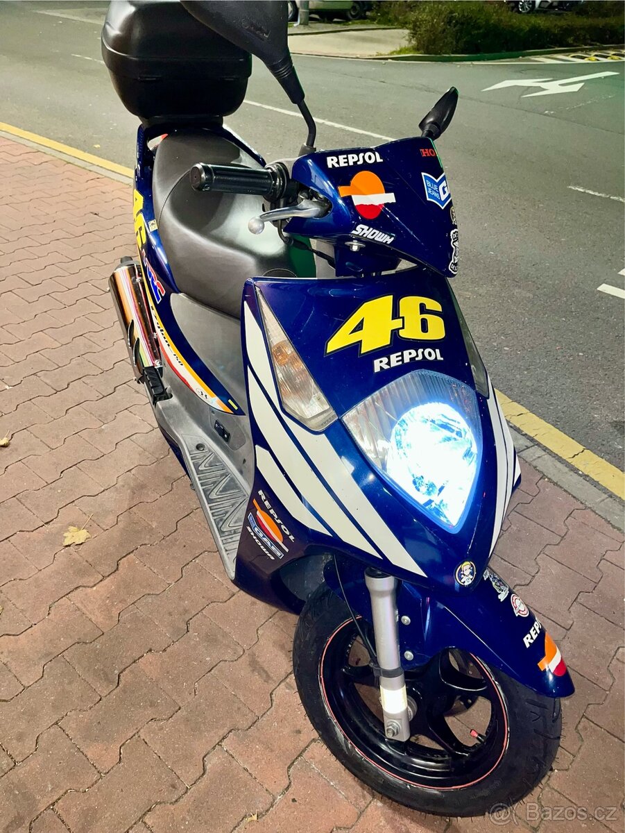 Prodám skútr Honda Dylan 150