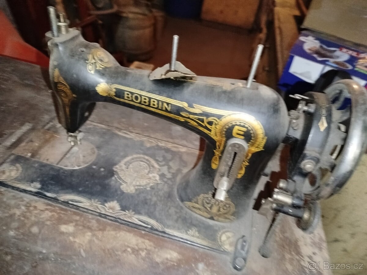 šicí stroj MINERVA a BOBBIN  OSOBNÍ ODBĚR ÚŽICE