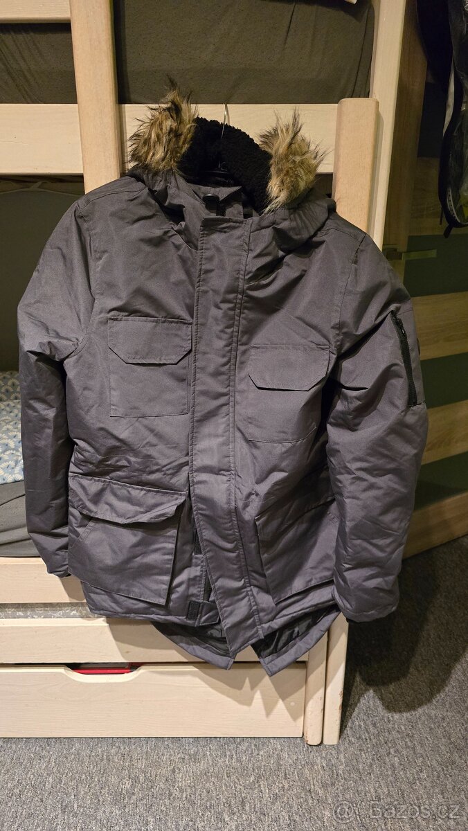 Chlapecká zimní bunda  Gate vel.14-15 let