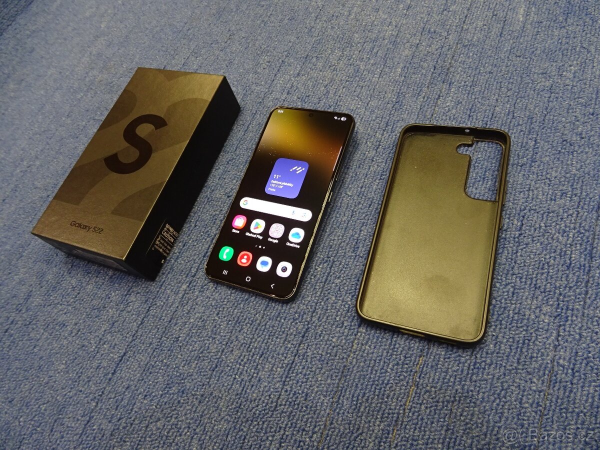 Malý 6,1" Samsung Galaxy S22 5G 8/128GB