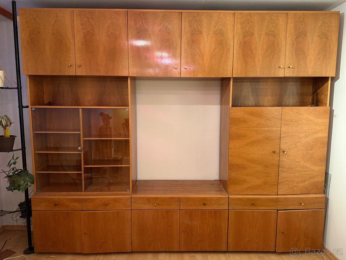 Nábytková (obývací) stěna - historická - 70 léta