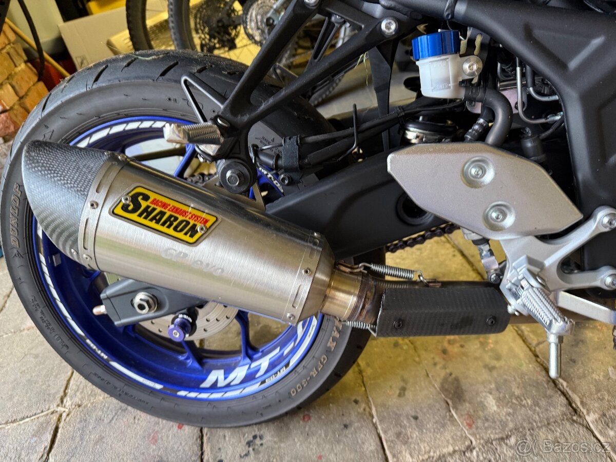 Yamaha mt-03 výfuk