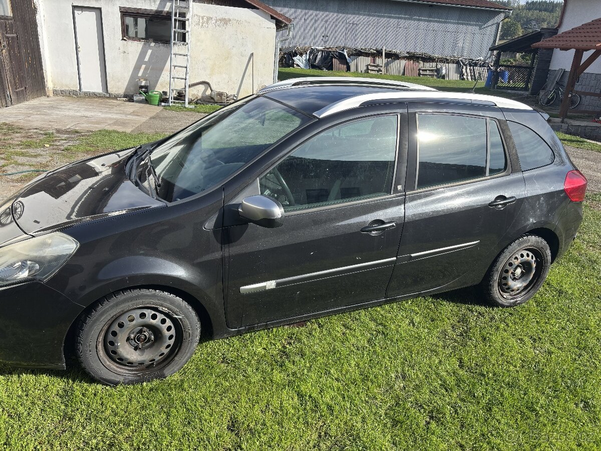Renault Clio Combi, 1,2i tce benzín, 76 kW, rv 2011
