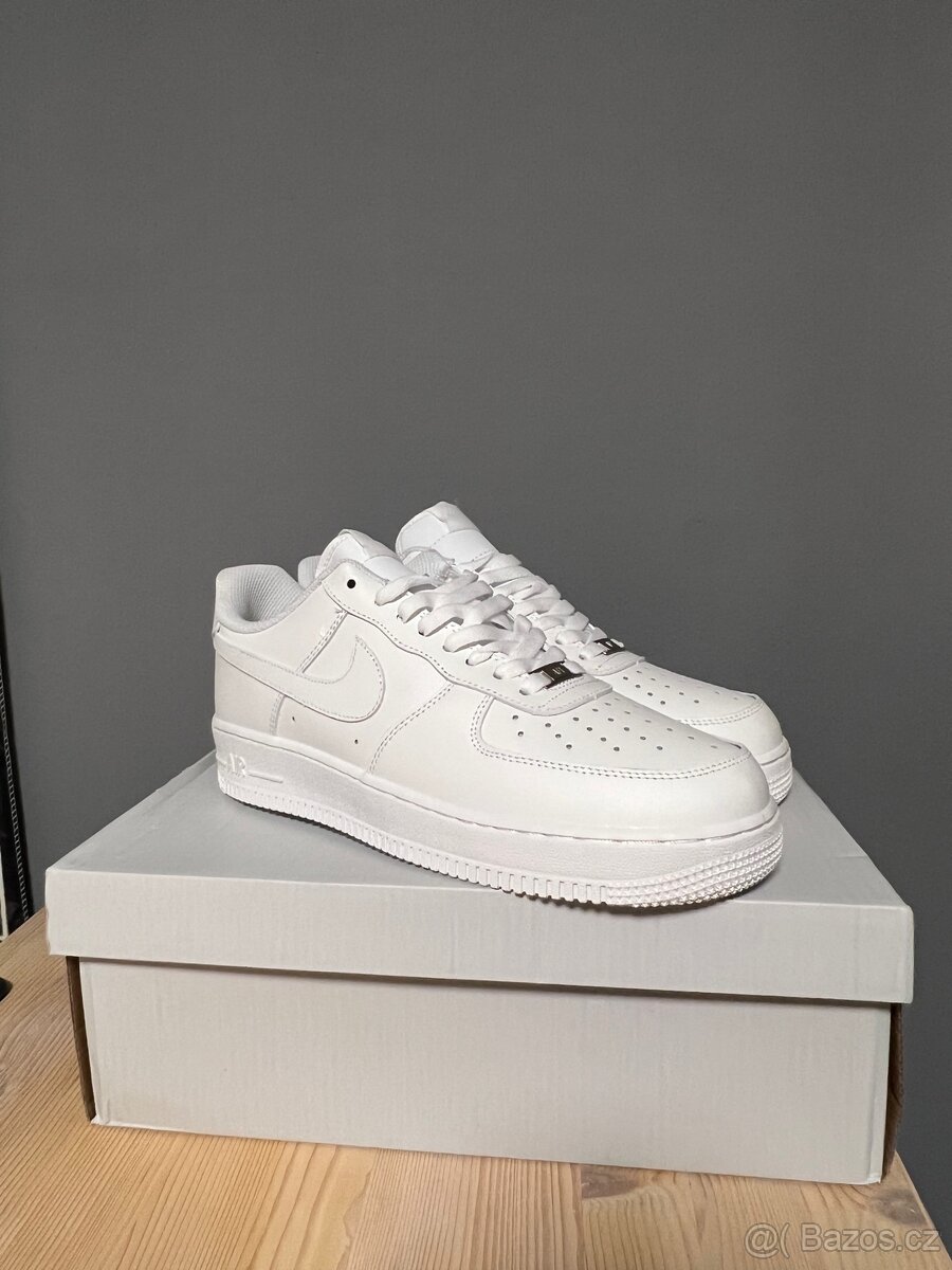 Nike air force 1 (vel.43)