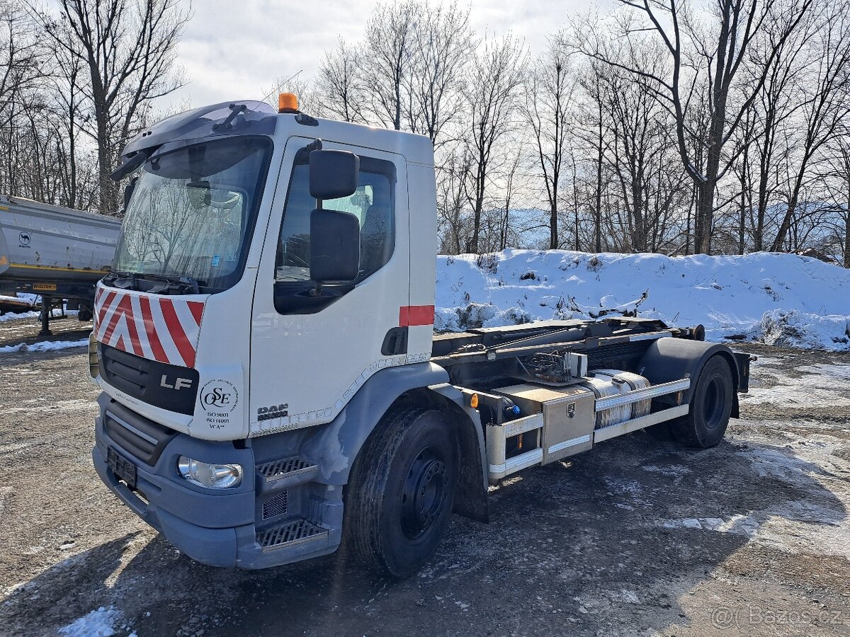Prodám Daf LF55.300 hákový nosič kontejneru