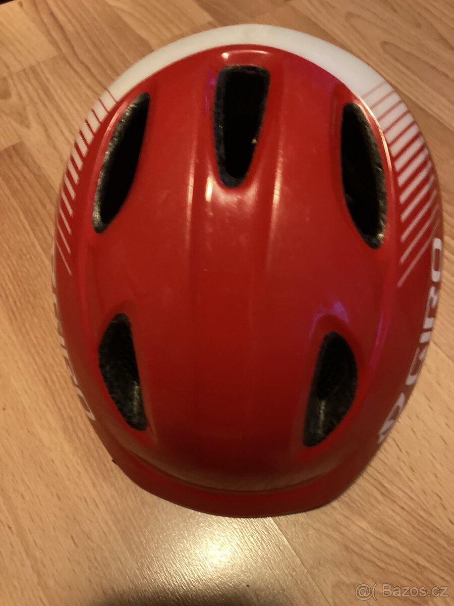 Giro dětská helma