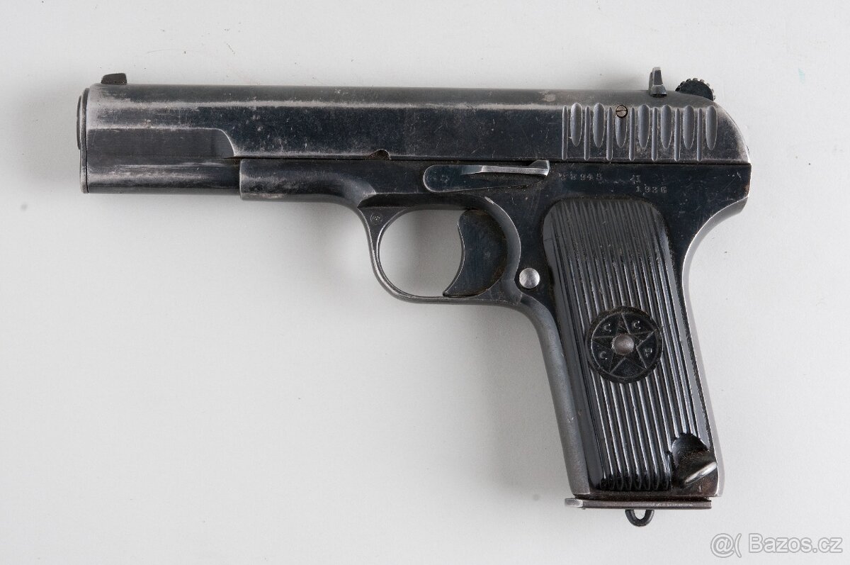 Pistole Tokarev TT-33