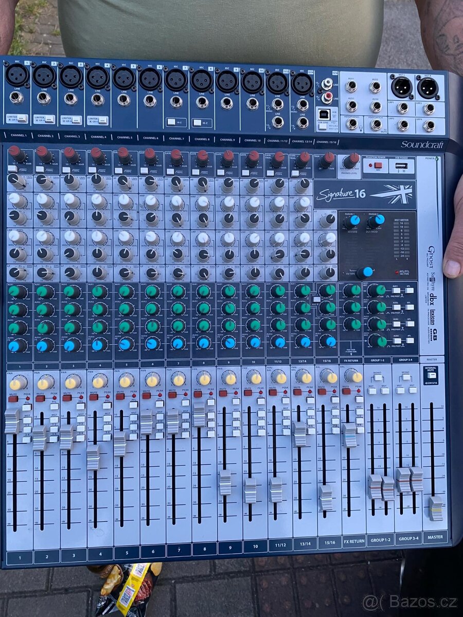RCF-ART-715 mk-4/Soundcraft Signature-16