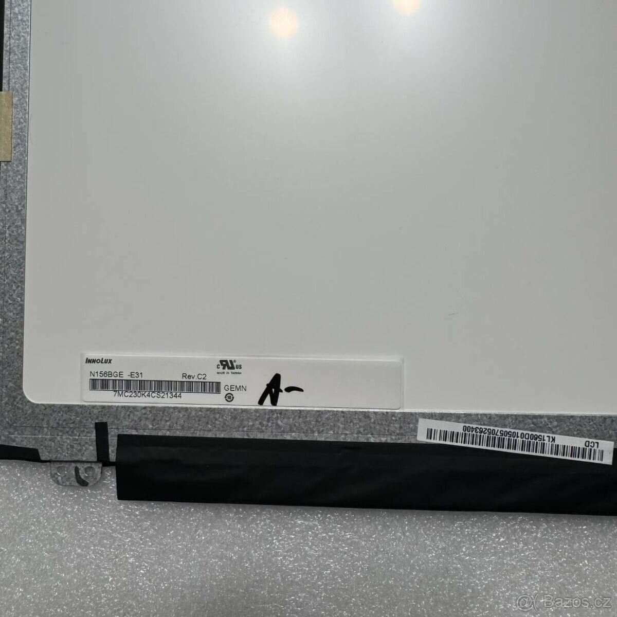 Predám obrazovku do notebooku 15,6" LED SLIM displej 30 pin