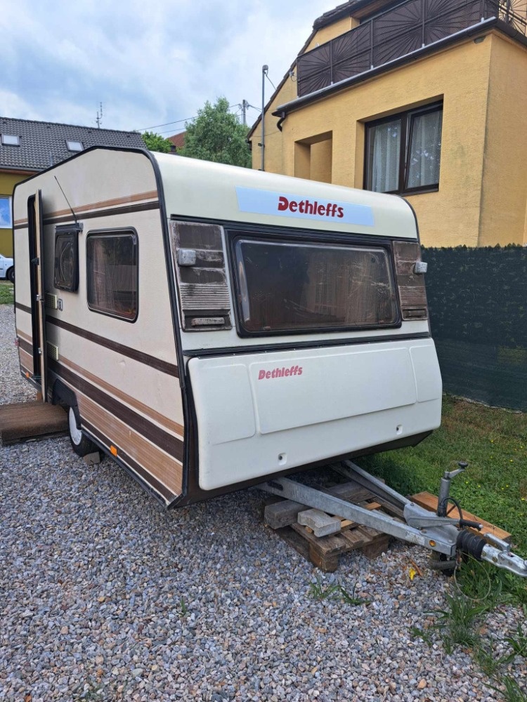 Obytný vlek karavan Dethffles RALLY NOMAD