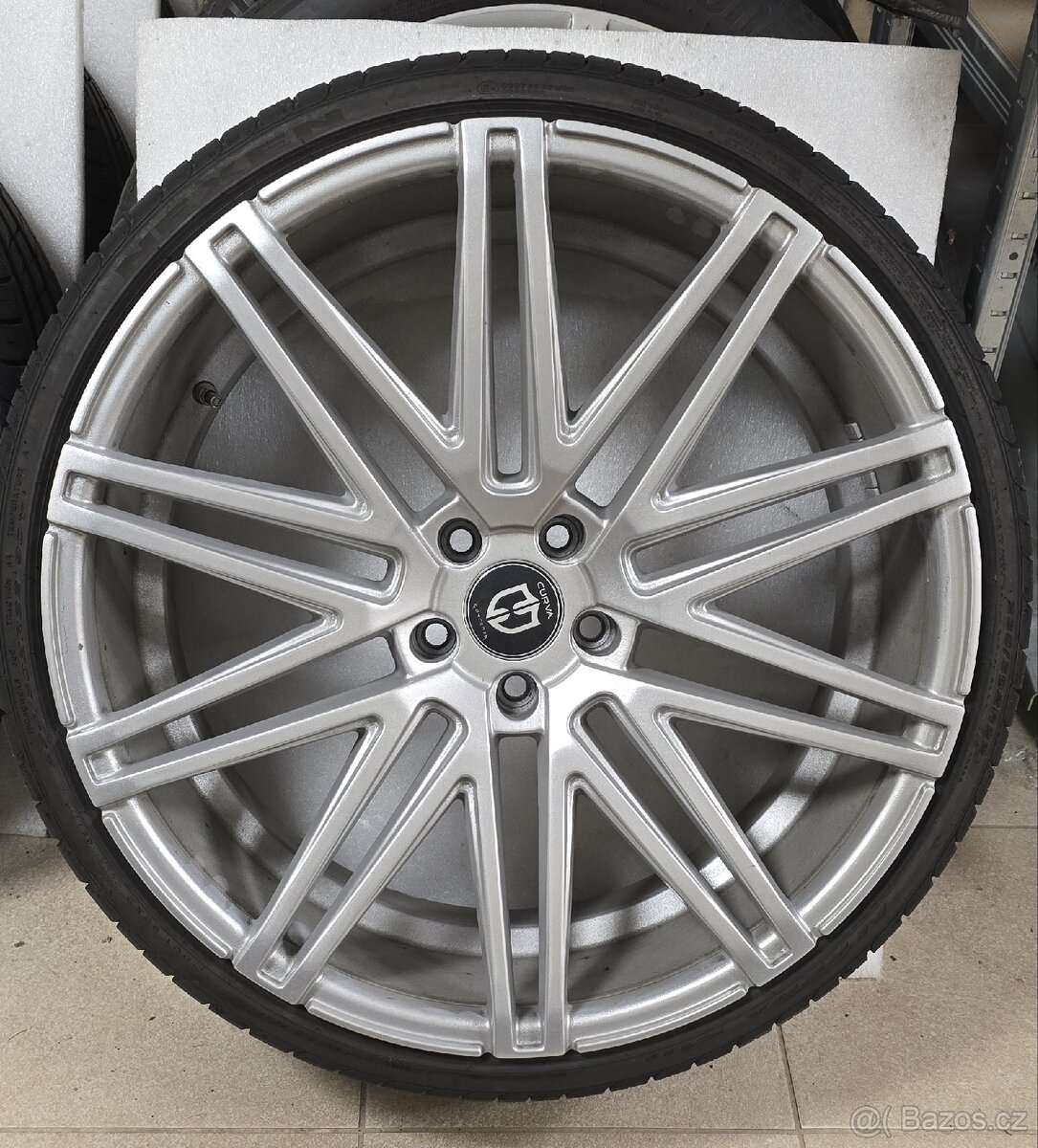 Alu kola 22"