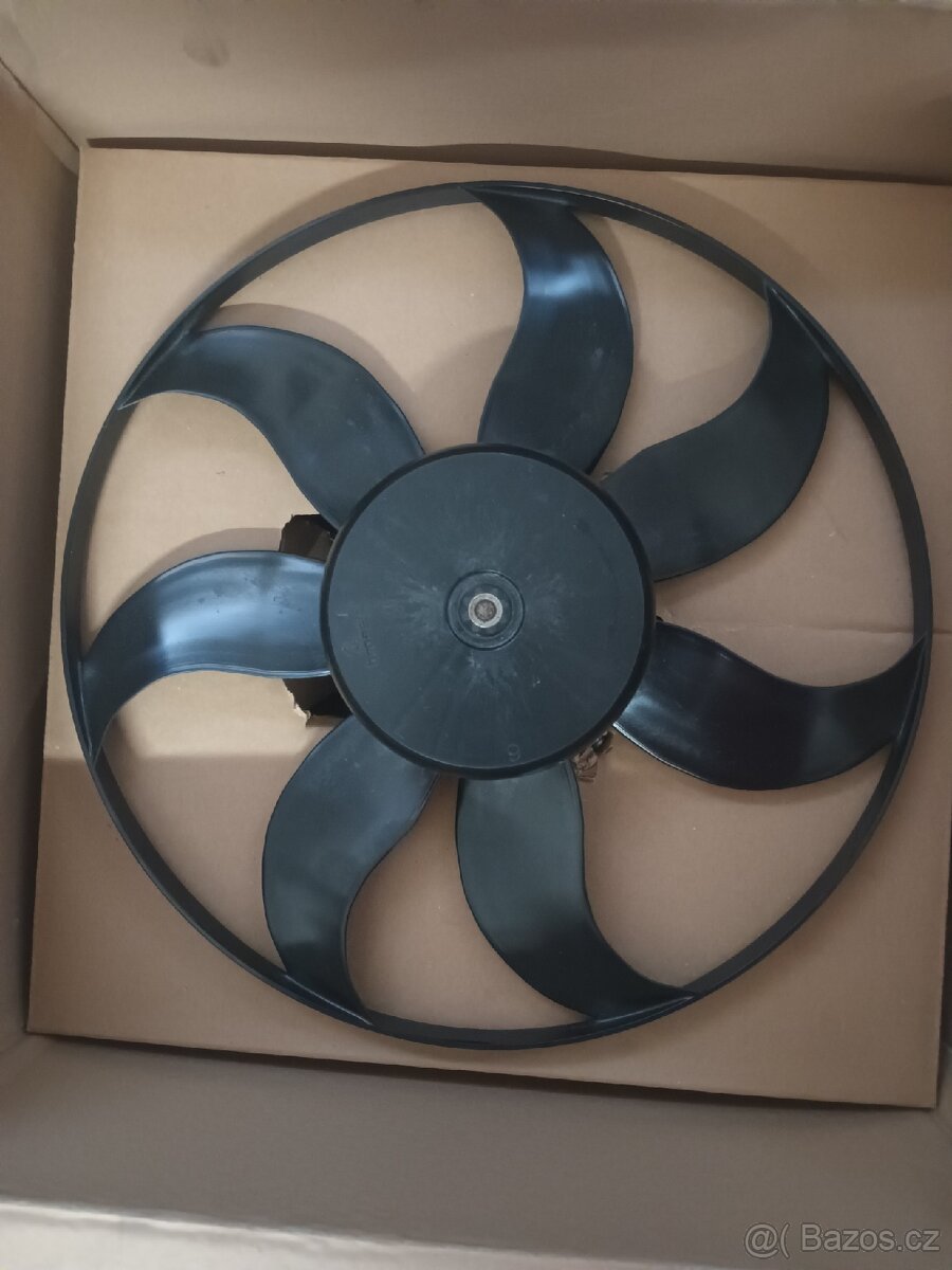 HE 8EW351040-401 - Motor a vrtule sahary chladiče HELLA