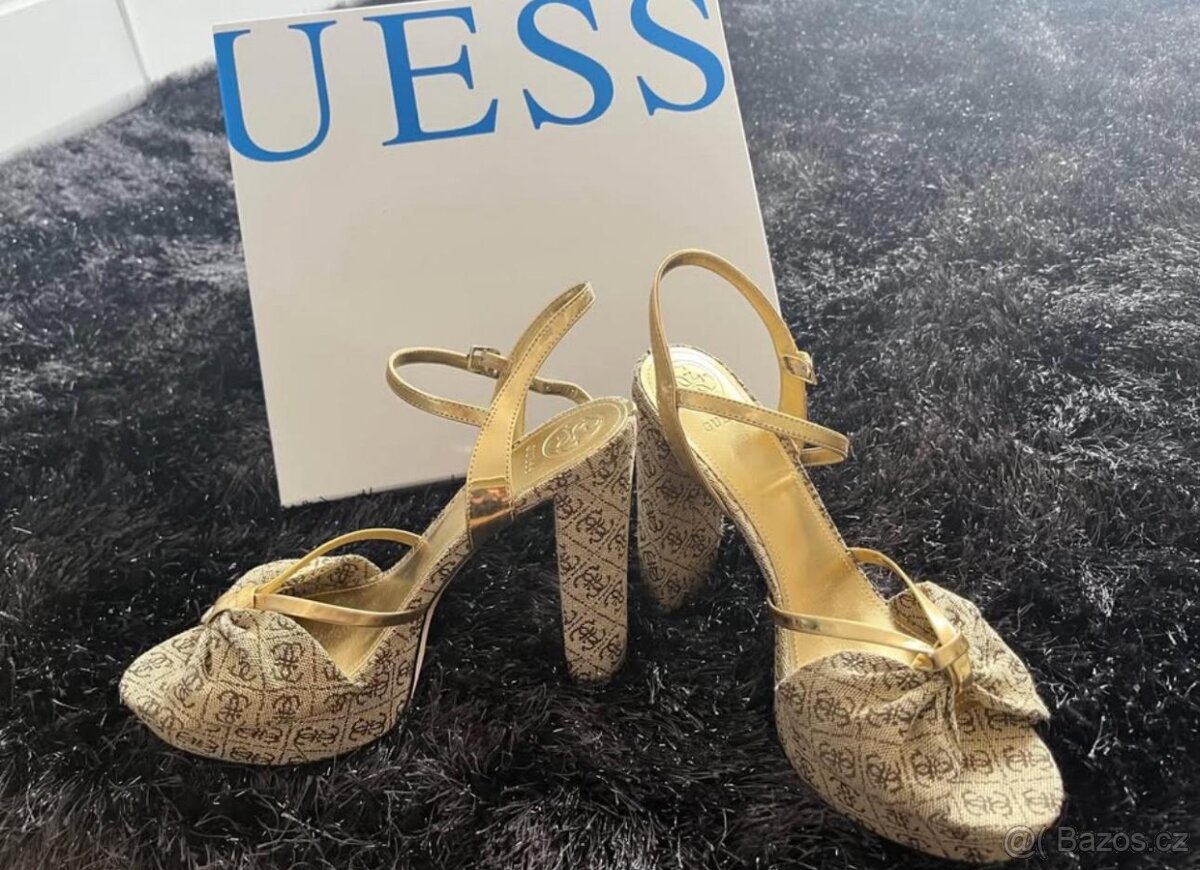 NOVÉ ORIGINÁL SANDÁLY GUESS
