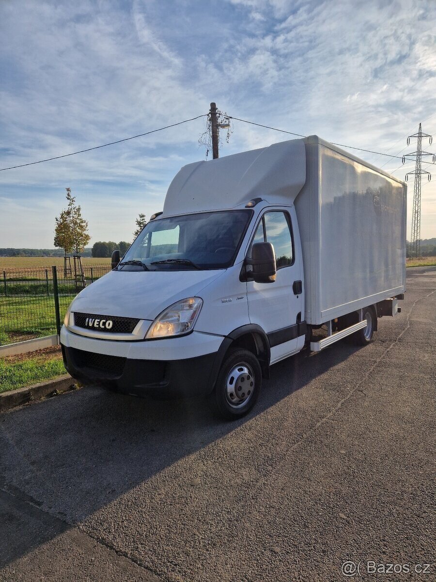 IVECO DAILY - HYDRAULICKÉ ČELO - 155.000KM