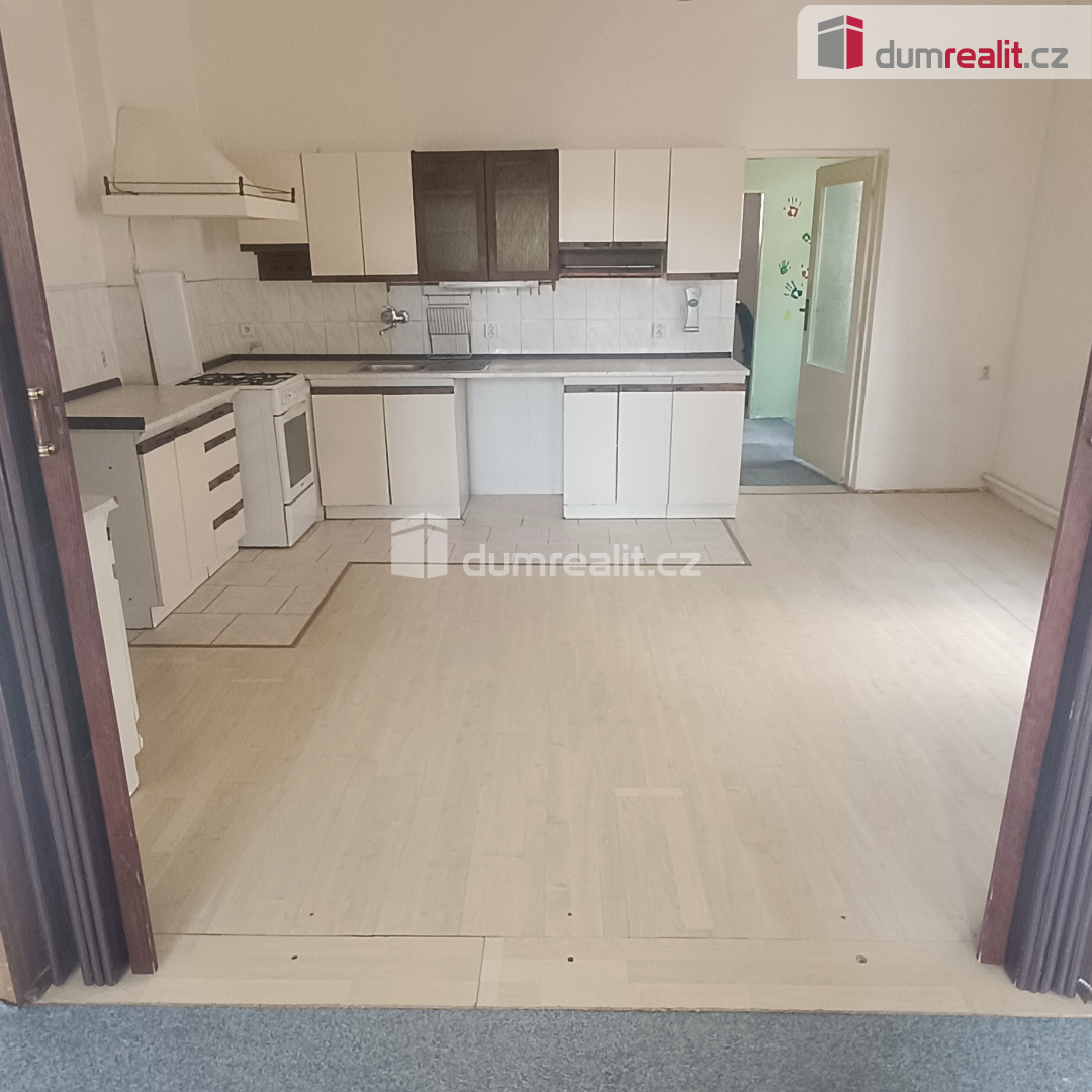 prodej bytové jednotky 2+1, 96 m2, ul. Teplická, Děčín - Pod
