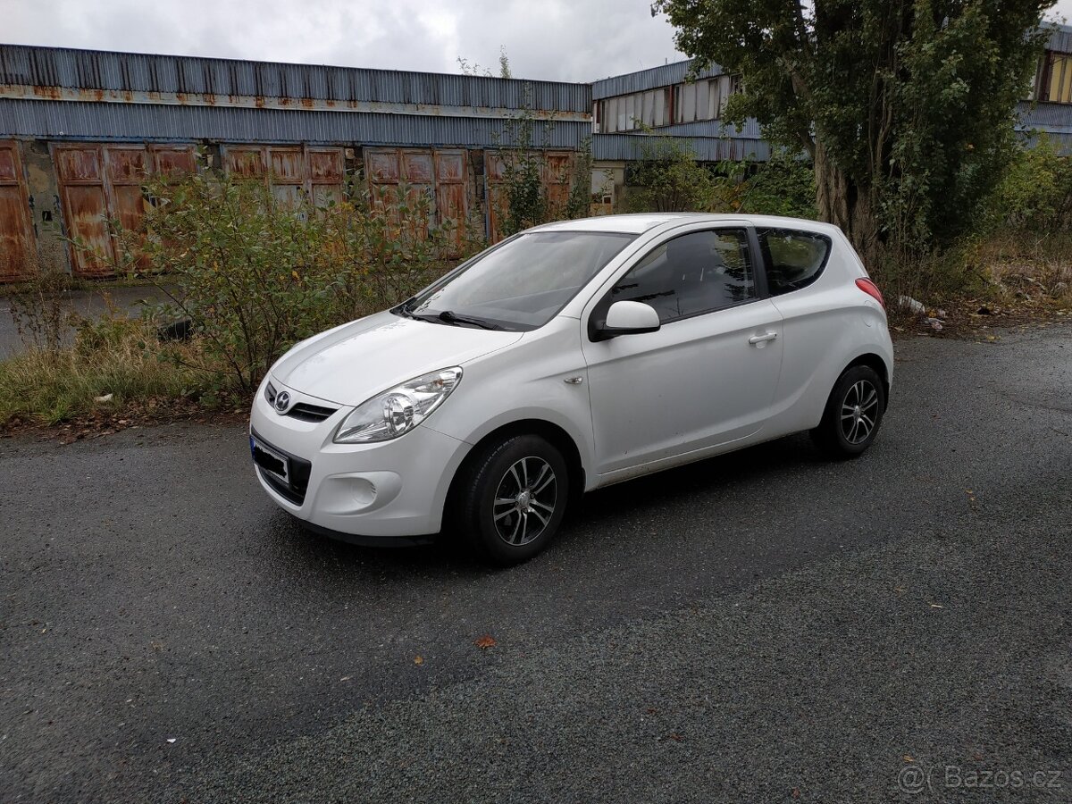 Hyundai i20, 1.4, 74kW benzín třídveřák