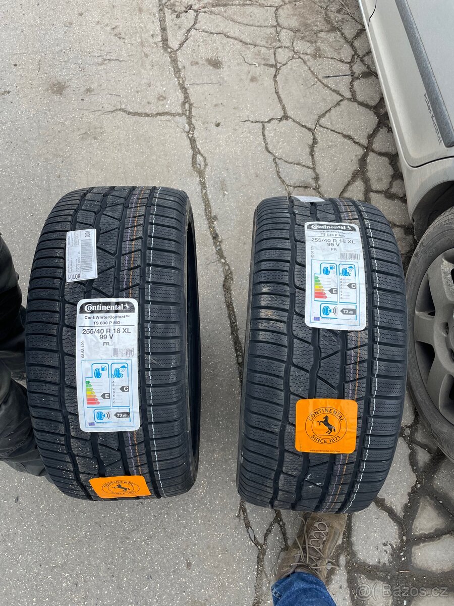 Nové 2x 255/40/18 XL