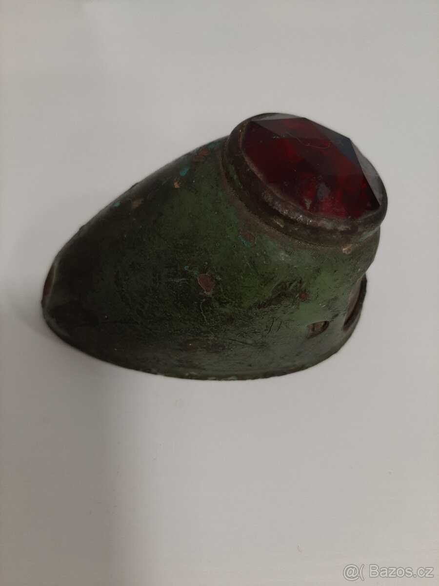Jawa kryt zadní lampy