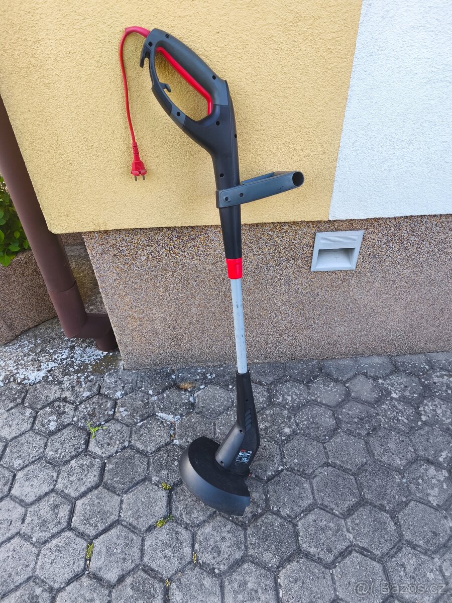 Ruční strunová elektrická sekačka Skill