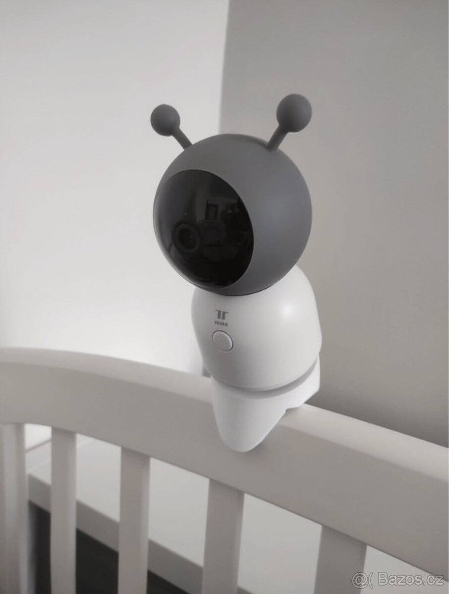 Držák na chůvičku / kameru Tesla Smart Camera B200