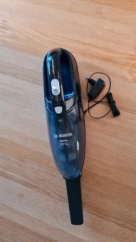 Ruční vysavač Bosch BHN20 move
