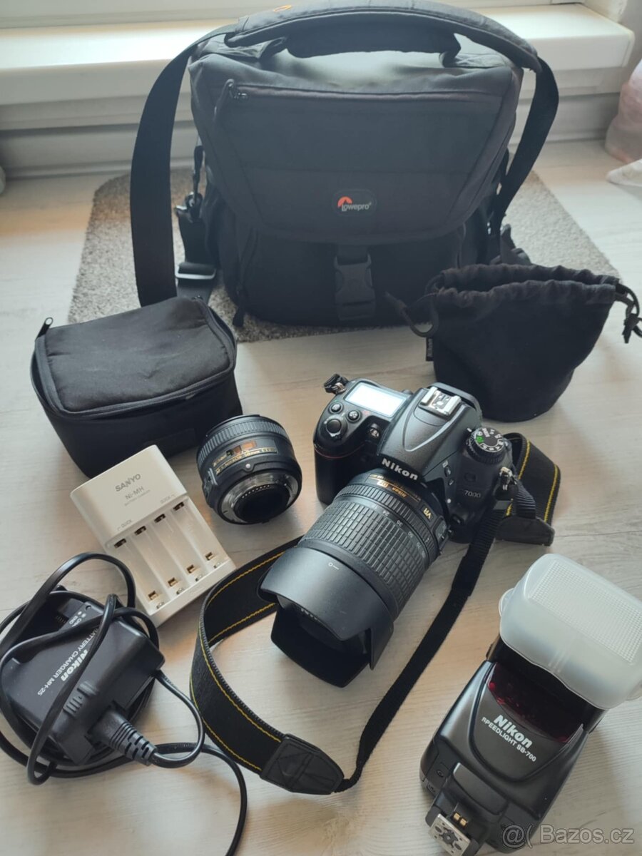 Zrcadlovka Nikon D7000