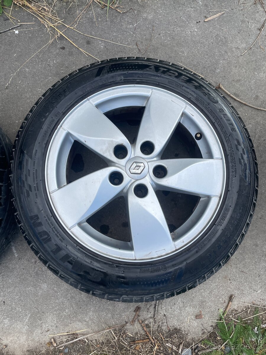 Kola(205/55 R16)