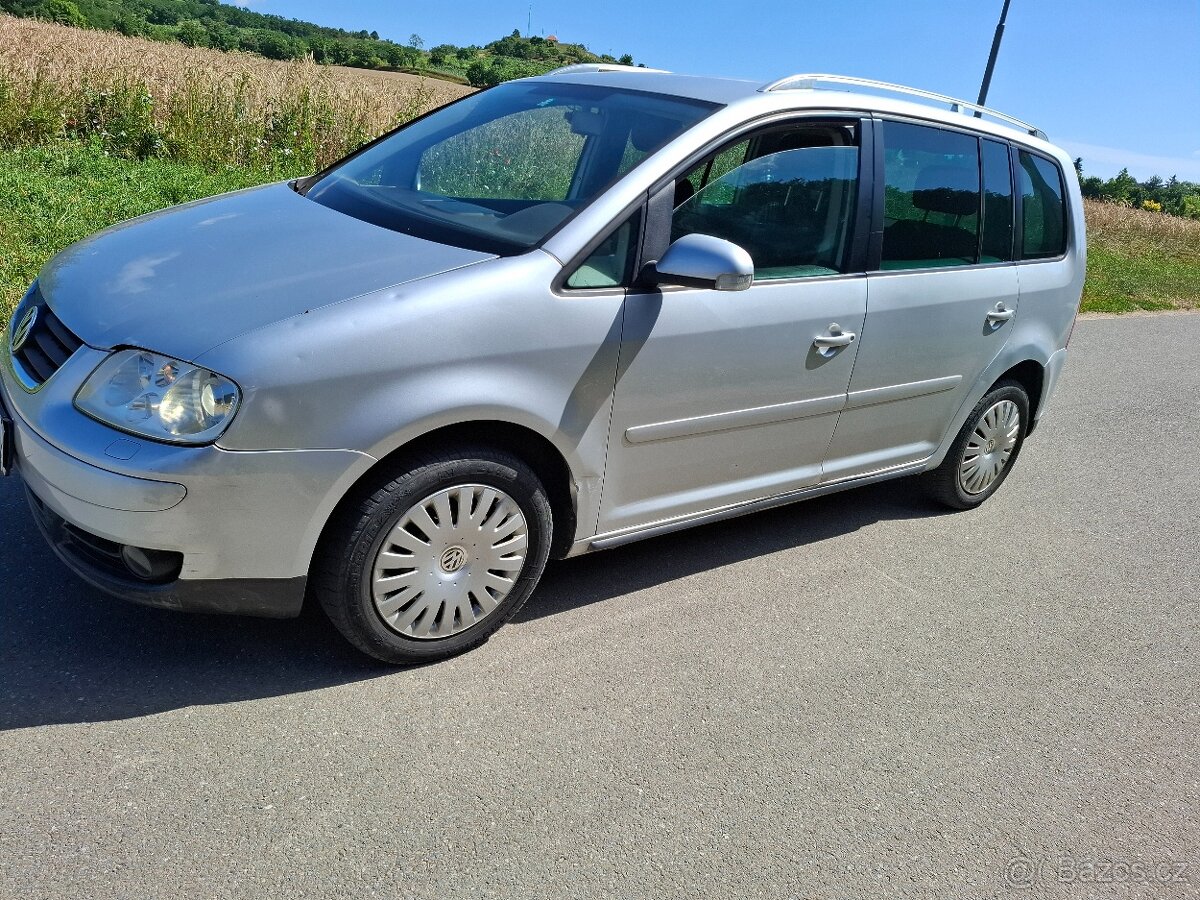VW Touran 2.0 TDI 103kw Klima Model 2006. Nova Stk....