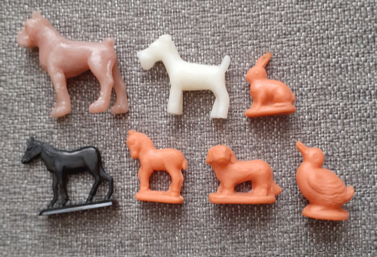 Retro miniaturní zvířátka z plastu 7 ks