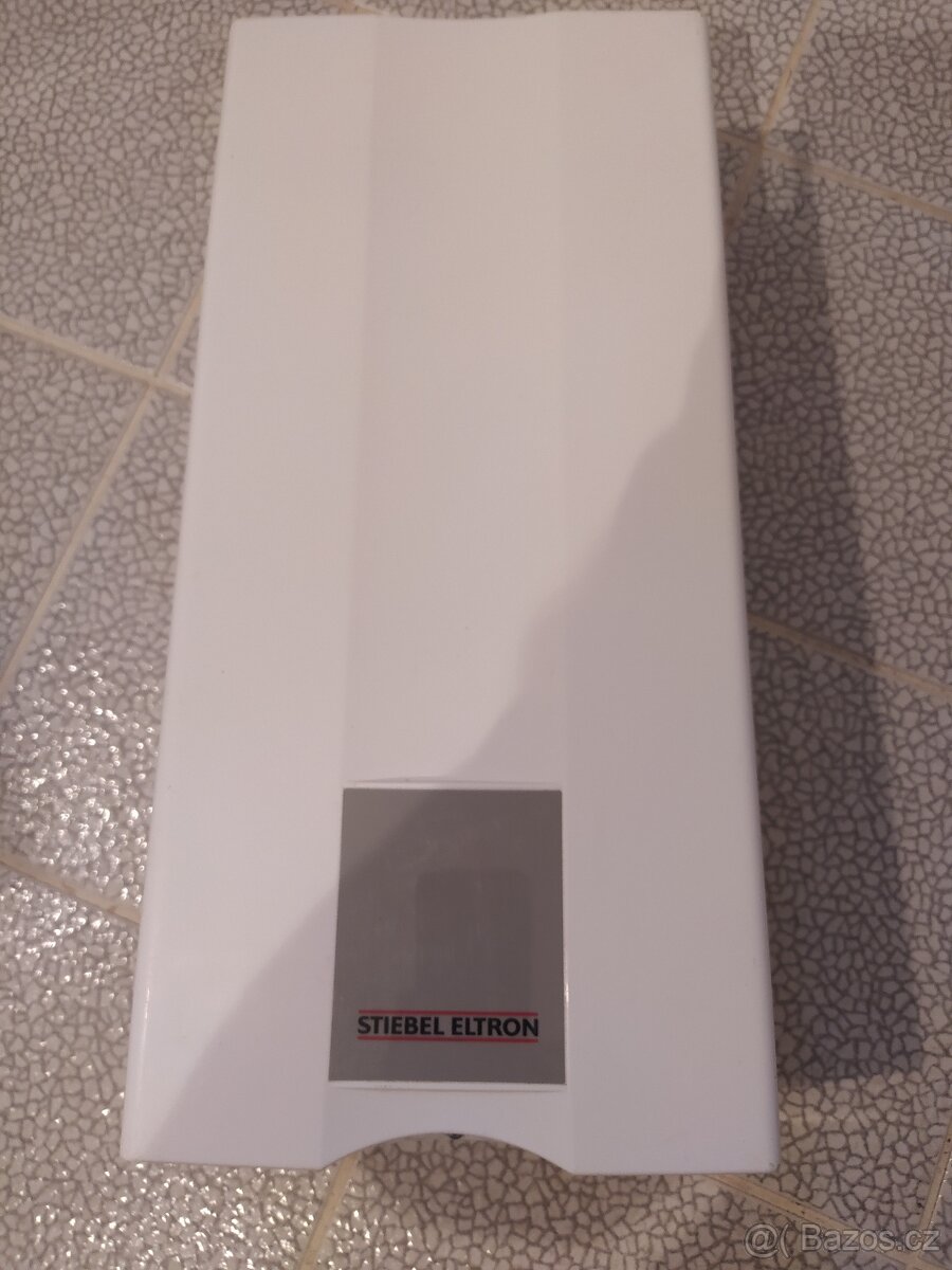 Průtokový ohřívač Stiebel Eltron 11 kW/ 400 V