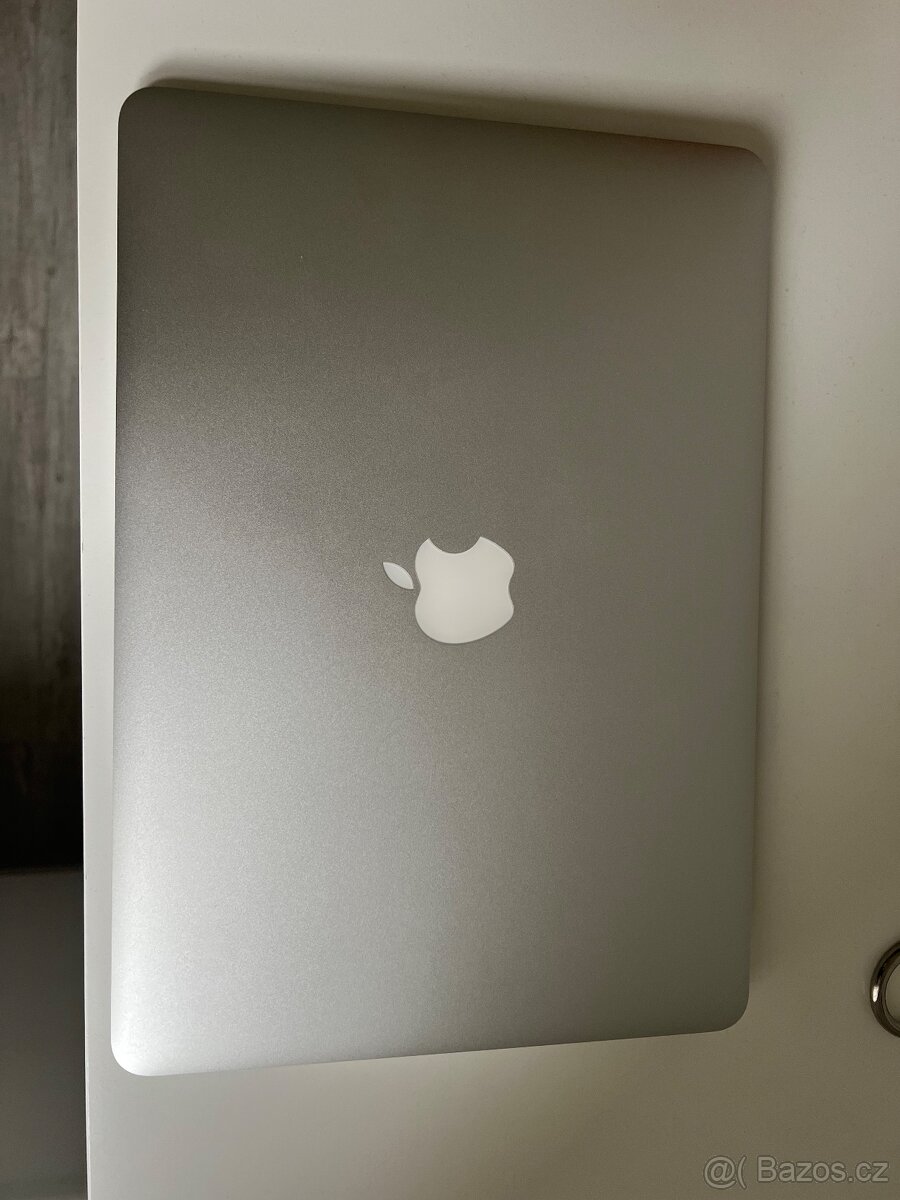 Apple MacBook Air 13” (2017) – super stav