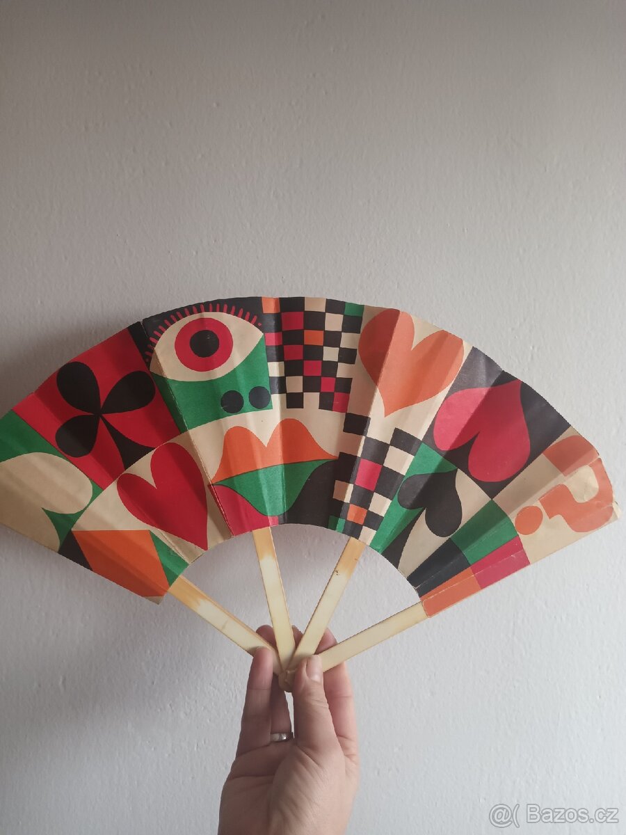 Retro vějíř 70 léta