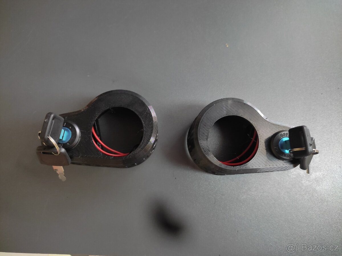 Držák tachometru Babetta