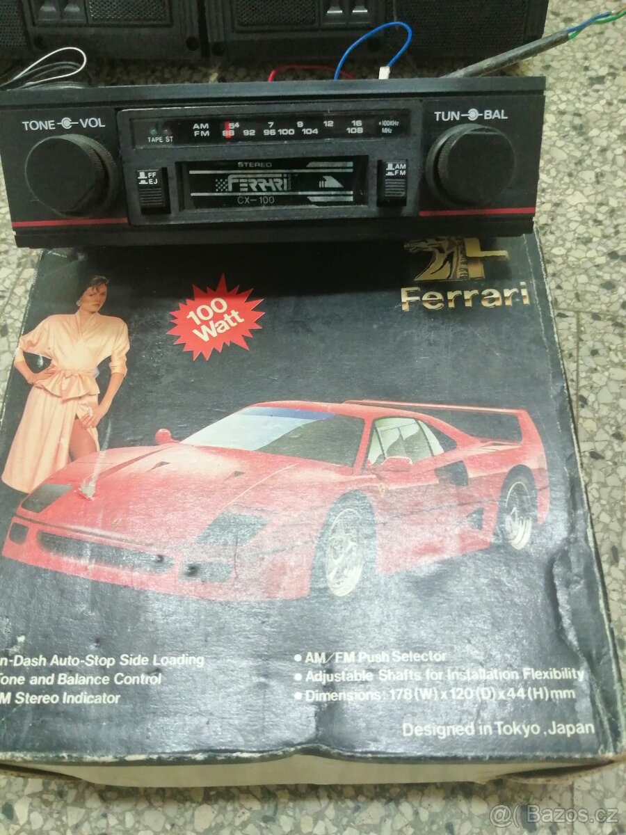 Retro autorádia