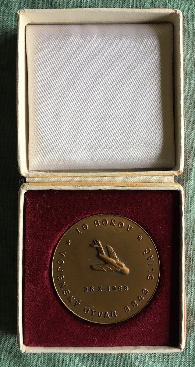 Plaketa medaile VÚ 3842 Sliač 1963 MIG