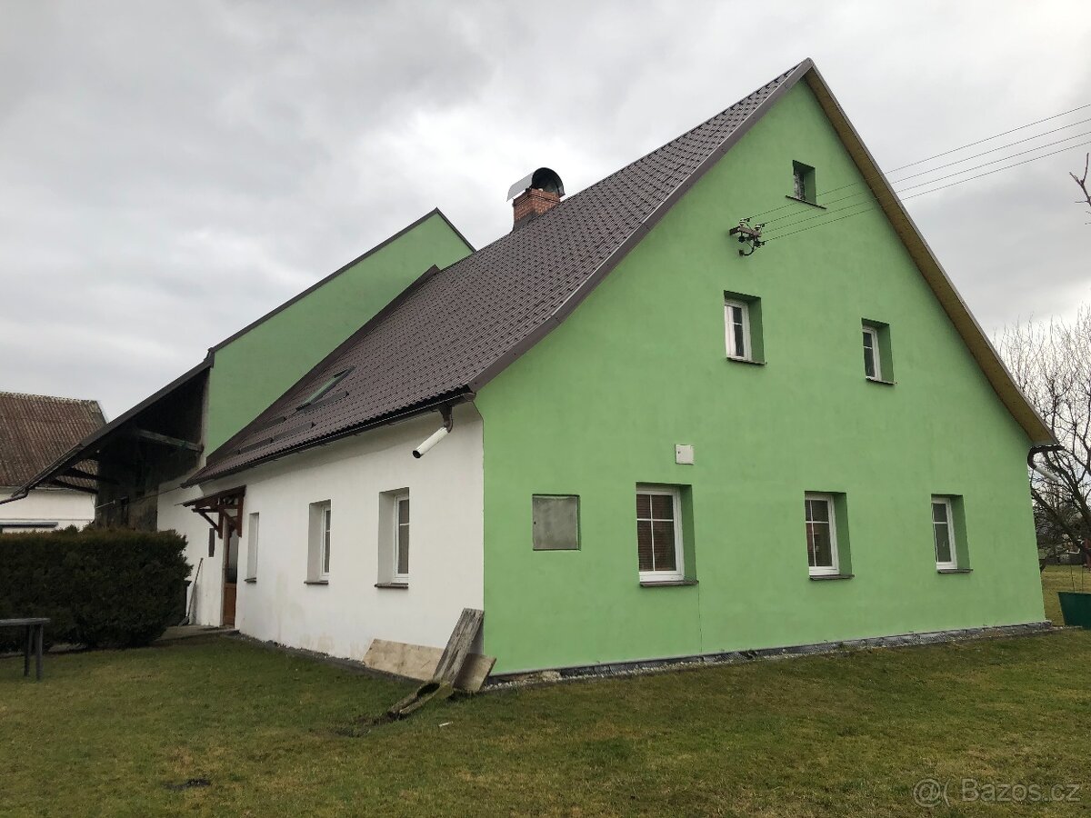 Prodej rodinného domu, obec Bernartice.