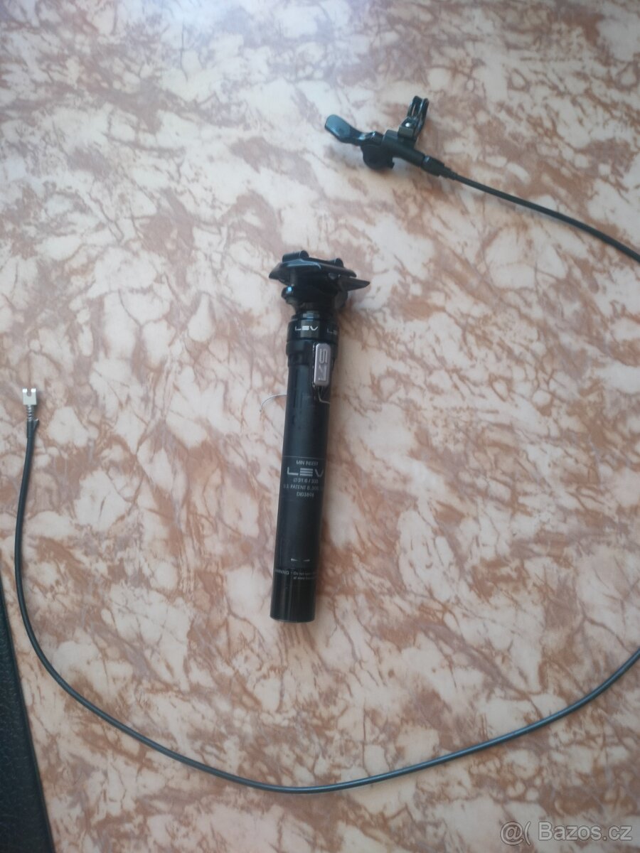 Kind shock lev Teleskopická sedlovka 31,6 mm zdvih 100mm