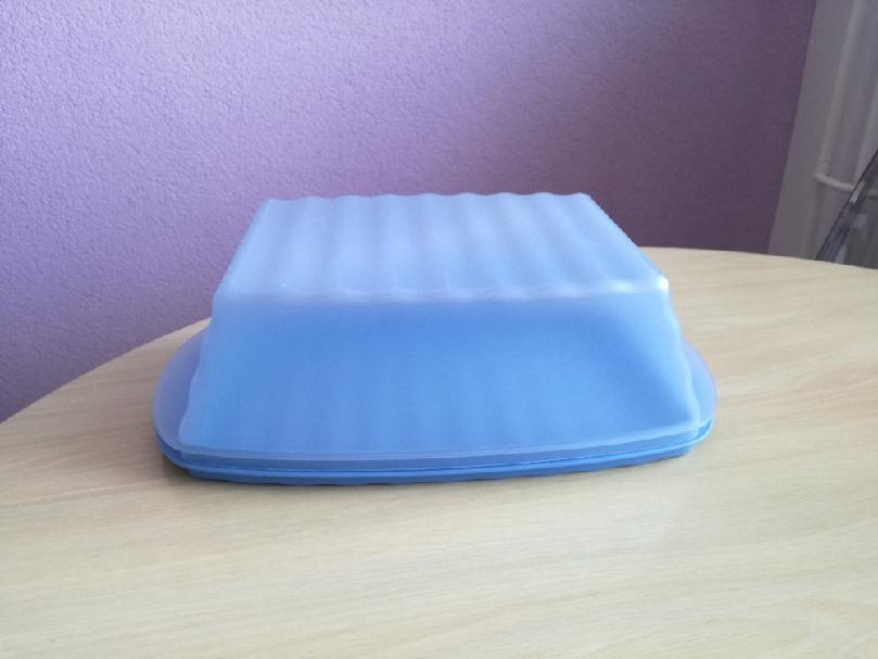 Tupperware dóza