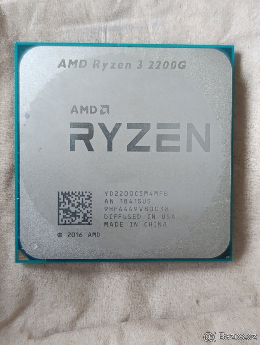 AMD RYZEN 3 2200G