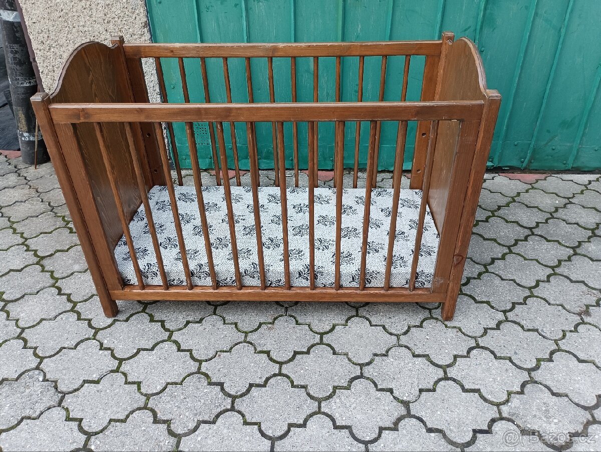 Dětská postýlka