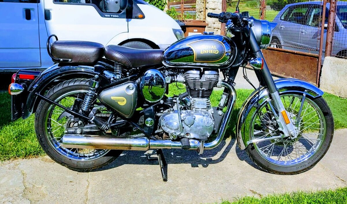 ROYAL ENFIELD BULLET 500 EFI Chrome Graphit Classic