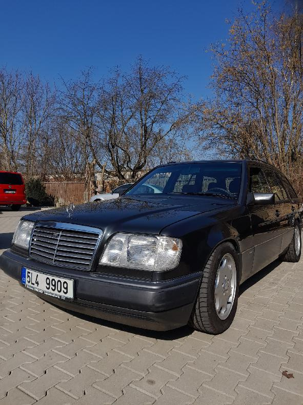 MERCEDES BENZ 124