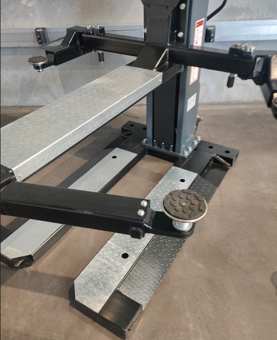 Jednosloupový mobilní zvedák, nosnost 2500KG