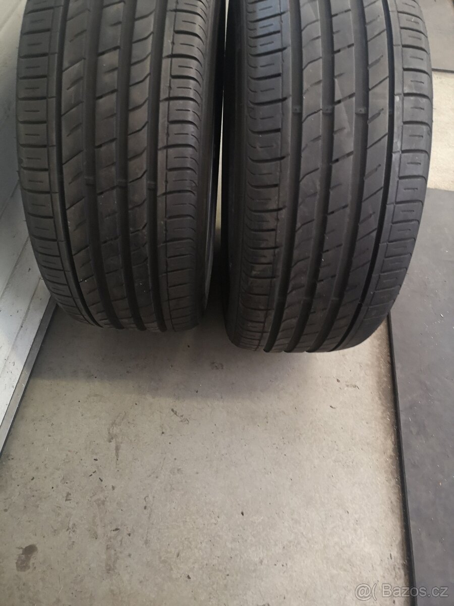 245/40 r19 245/40/19