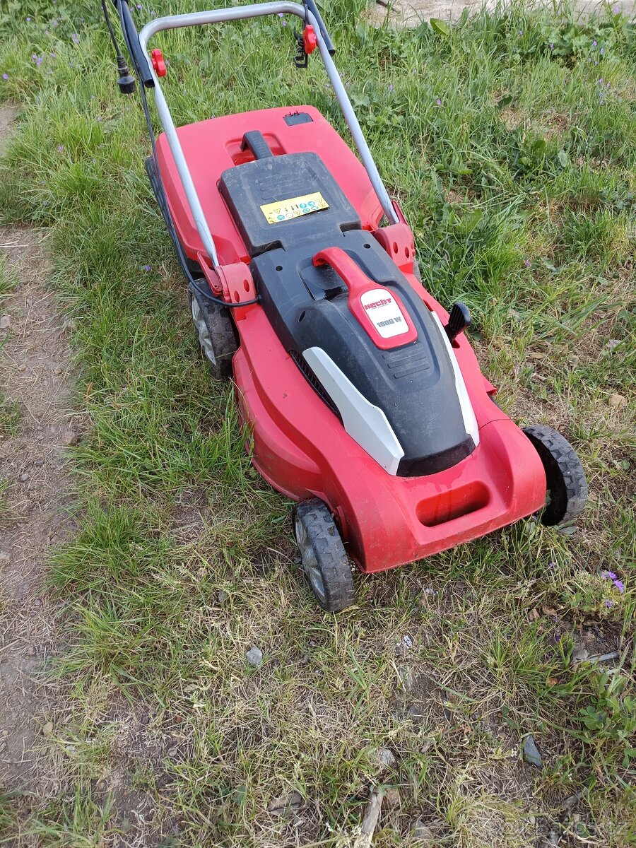 Elektrická sekačka Hecht 1800w